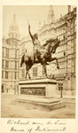 [31a] Richard Coeur de Lion Statue, London, England [front]